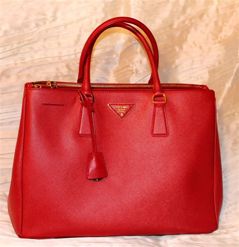 borsa prada doppia shopper nera rossa|borse prada online shop.